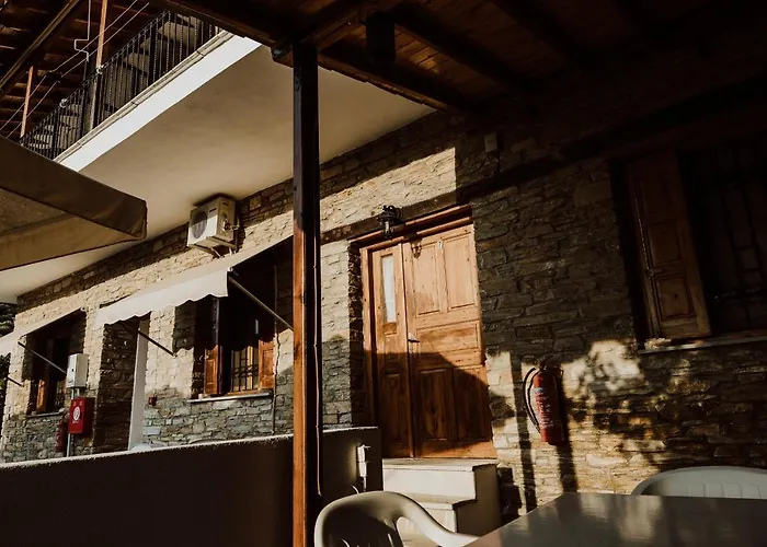 Filippos Guest house 3*