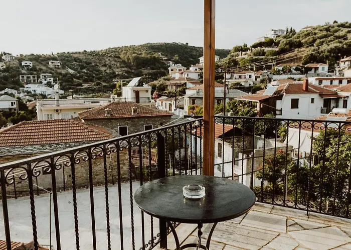 Filippos Guest house 3*