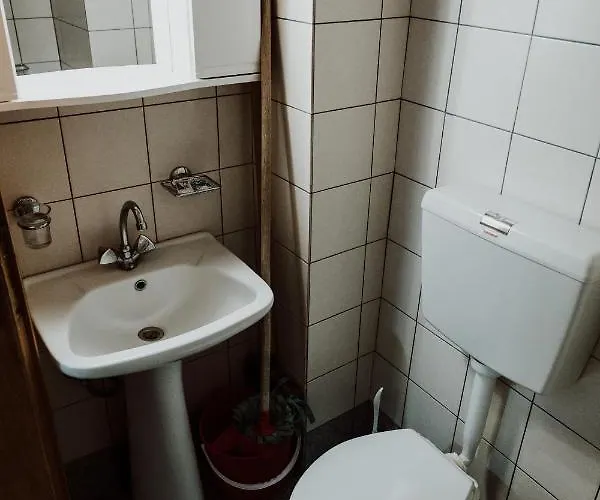 Filippos Guest house 3*