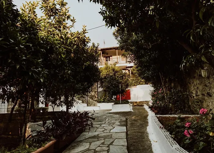 Guest house Filippos 3*